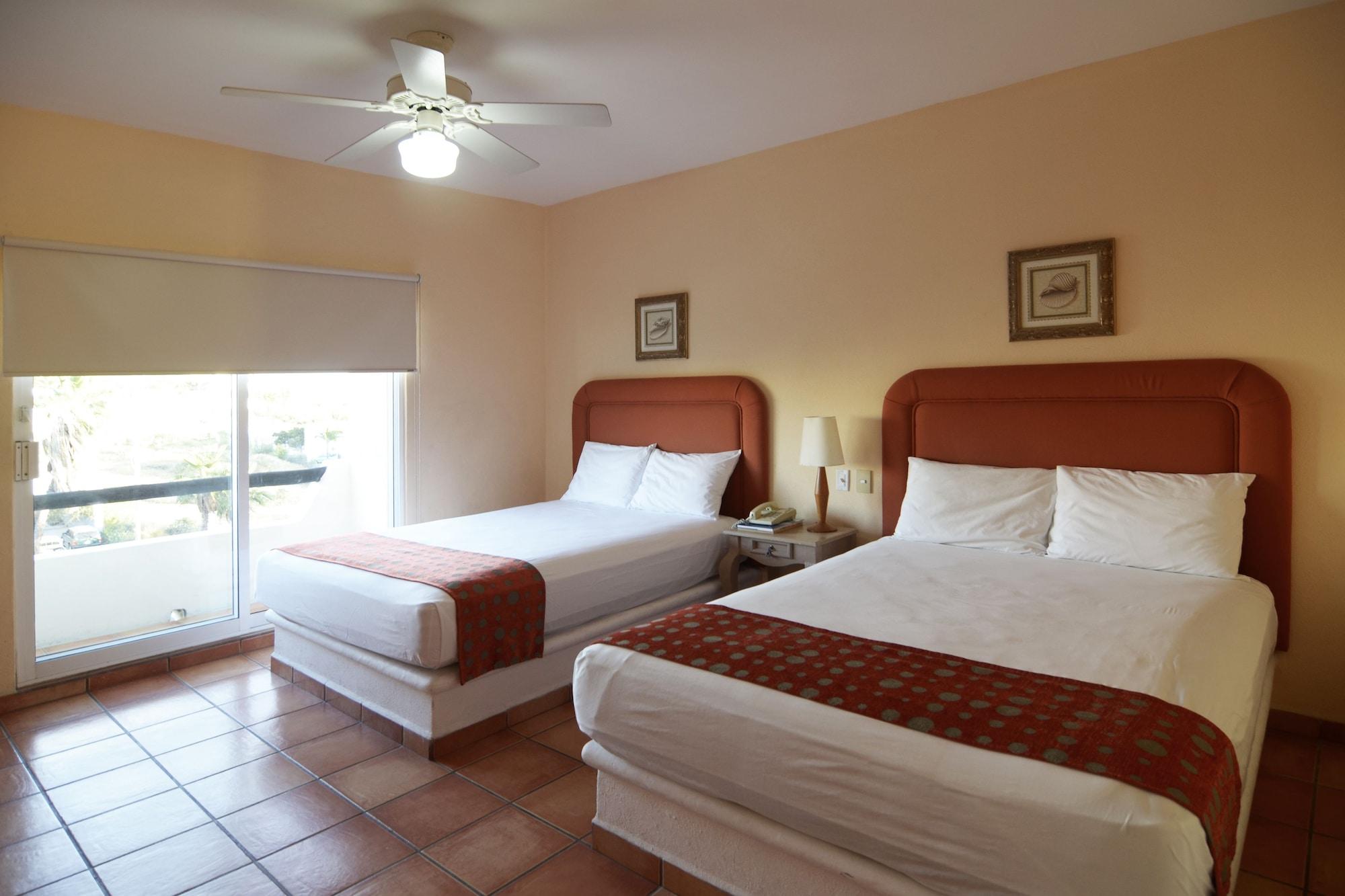 拉斯帕尔马斯套房酒店 San José del Cabo 外观 照片